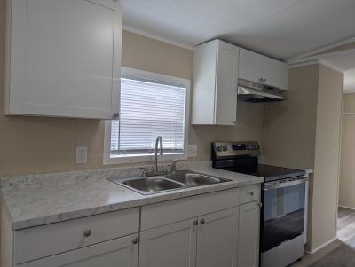 Photo 5 of 41 of home located at 125 Sky Ridge Dr Lot 426 Valrico, FL 33594