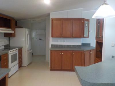 Photo 4 of 16 of home located at 11555 Culebra Road Site 594 San Antonio, TX 78253