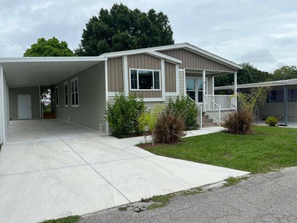 Photo 1 of 2 of home located at 1455 90th Ave Lot 229 Vero Beach, FL 32966