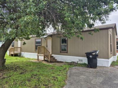 Mobile Home at 1461 NW Taylor St. Lot#913 Topeka, KS 66617