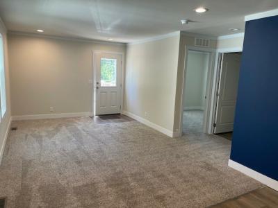 Photo 4 of 11 of home located at 4261 Grange Hall Rd #163 Holly, MI 48442