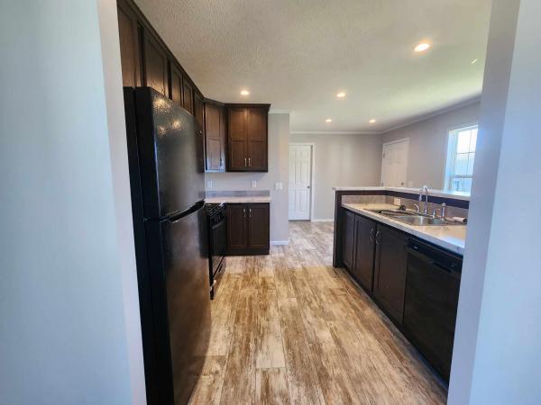 2019 CHAMPION RA1680224 Mobile Home