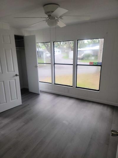 Photo 3 of 10 of home located at 101 Bonisee Circle Lakeland, FL 33801