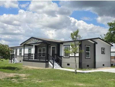 Mobile Home at 2900 South I35 East Site# 1 Waxahachie, TX 75165