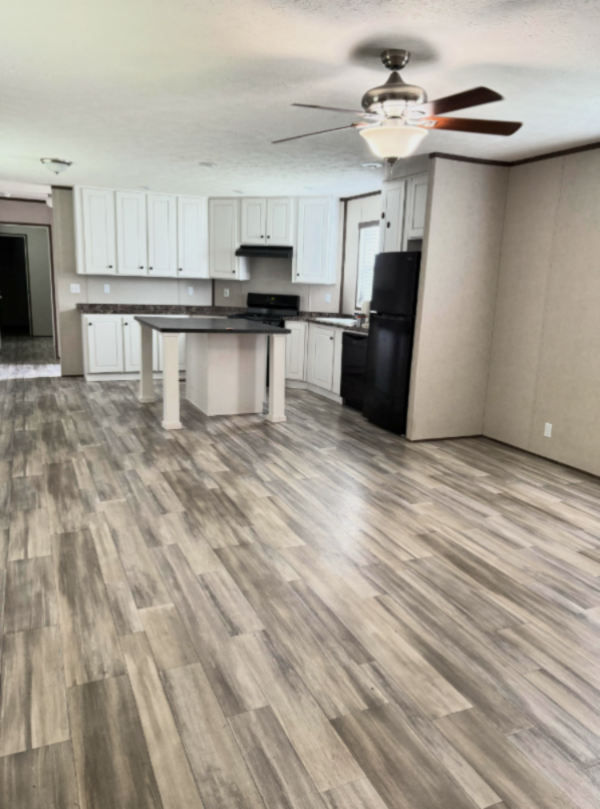 2023  Mobile Home For Sale
