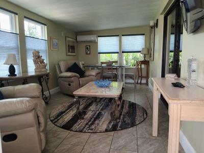 Photo 3 of 8 of home located at 266 Norwich Ln Melbourne Beach, FL 32951
