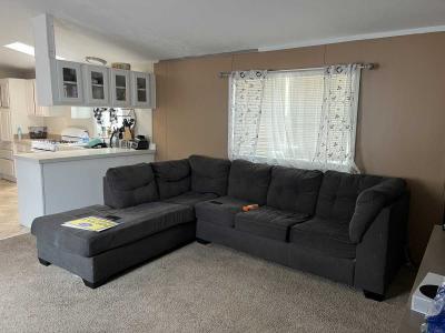 Photo 3 of 14 of home located at 732 Labrosse Ct Rochester Hills, MI 48307
