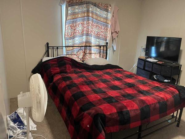 2002 Skyline Manufactured Home