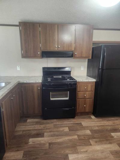 Mobile Home at 2729 Belair Emporia, Ks 66801 Emporia, KS 66801