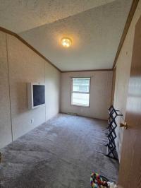 2002 Skyline Manufactured Home