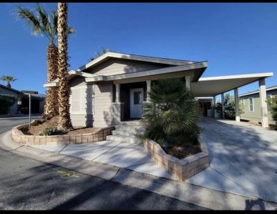 Photo 2 of 38 of home located at 1601 S.sandhill Rd Las Vegas, NV 89121