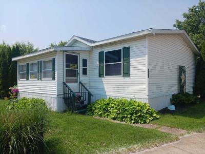 Photo 2 of 14 of home located at 406 Brandywine Place #402 Lansing, MI 48906