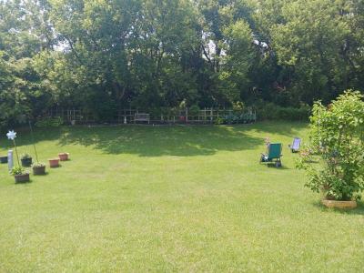 Photo 3 of 14 of home located at 406 Brandywine Place #402 Lansing, MI 48906