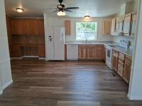 1990 Kit Royal Oaks Manufactured Home