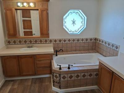 Photo 3 of 8 of home located at 850 Parkway Dr #11 Blackfoot, ID 83221