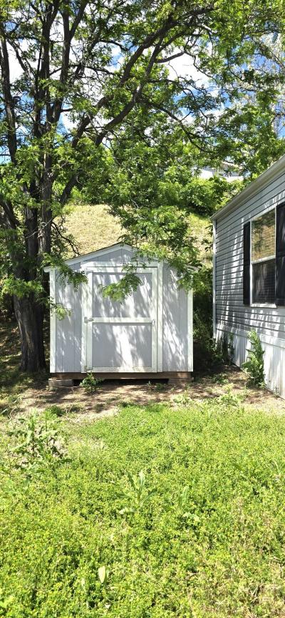 Photo 4 of 23 of home located at 97 Fawn St Golden, CO 80401