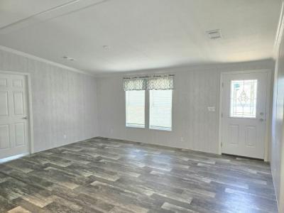 Photo 5 of 7 of home located at 2334 42 Ave N, #33 Saint Petersburg, FL 33714