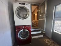 1987 TAHO Manufactured Home