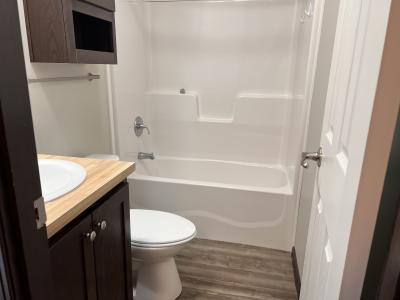 Photo 5 of 6 of home located at 154 West Heather Holland, OH 43528