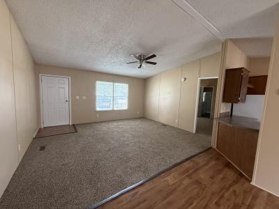 Photo 3 of 8 of home located at 7507 Woodlake View San Antonio, TX 78244