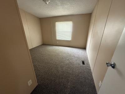 Photo 5 of 8 of home located at 7507 Woodlake View San Antonio, TX 78244
