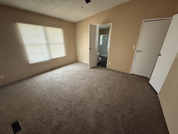 2000 FLEETWOOD Mobile Home