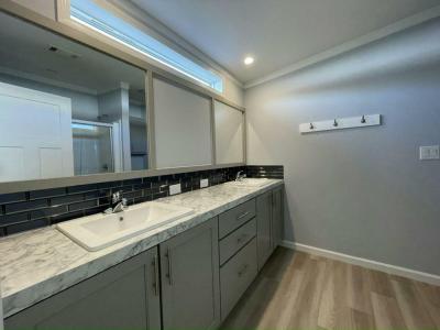 Photo 4 of 6 of home located at 3608 Campari Drive (Site 0138) Ellenton, FL 34222