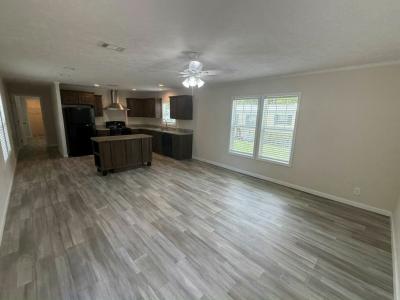 Photo 2 of 24 of home located at 10201 W Beaver St #9 Jacksonville, FL 32220