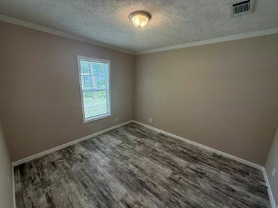 Photo 3 of 24 of home located at 10201 W Beaver St #101 Jacksonville, FL 32220
