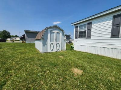 Photo 2 of 20 of home located at 11384 Hollow Oak Miamisburg, OH 45342