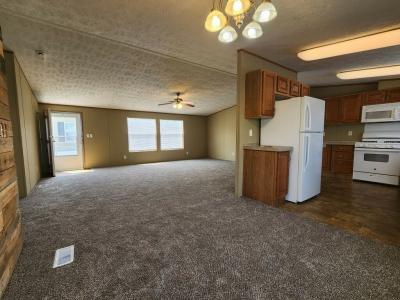 Photo 5 of 20 of home located at 11384 Hollow Oak Miamisburg, OH 45342