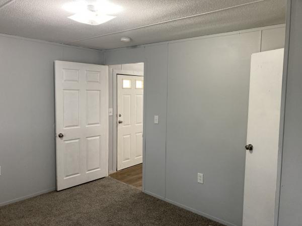 2005 Waverlee Homs mobile Home