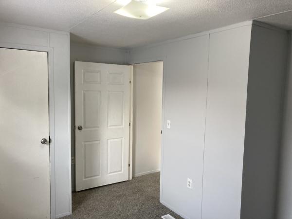 2005 Waverlee Homs mobile Home