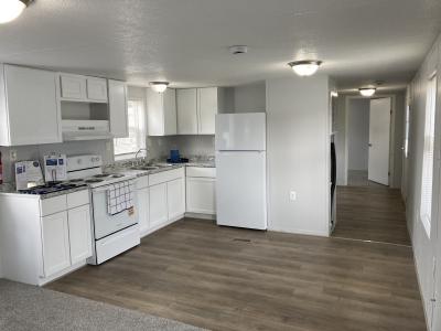 Photo 2 of 15 of home located at 637 Brandywine Lane Jacksonville, IL 62650