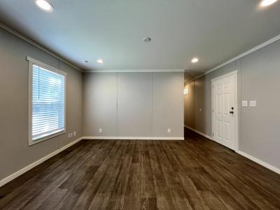 Photo 4 of 25 of home located at 601 Toledo #To601 Conroe, TX 77301