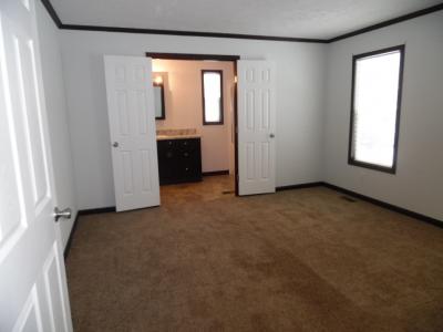 Photo 5 of 6 of home located at 28373 Beechwood Flat Rock, MI 48134
