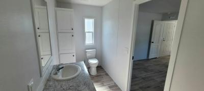 Photo 4 of 18 of home located at 201 Fish Haven Road Unit 64A Auburndale, FL 33823