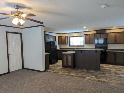 Photo 2 of 11 of home located at 153 Monroe Dr Davison, MI 48423