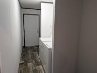 2018 Champion RA2864 211 Mobile Home
