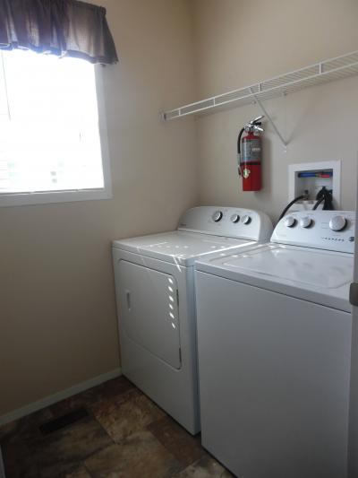 Photo 3 of 4 of home located at 250 Roosevelt Dr Davison, MI 48423