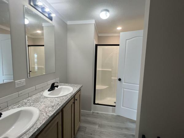 2025 Adventure NORTHSHORE W PORCH  Home