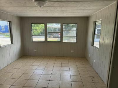 Photo 4 of 14 of home located at 54 Circle Dr Mount Dora, FL 32757