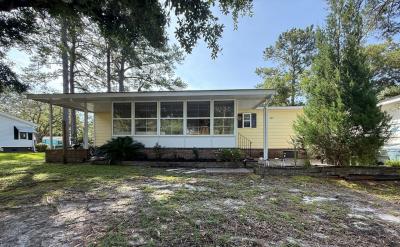 Photo 2 of 20 of home located at 3352 Charleston Trail Garden City, SC 29576
