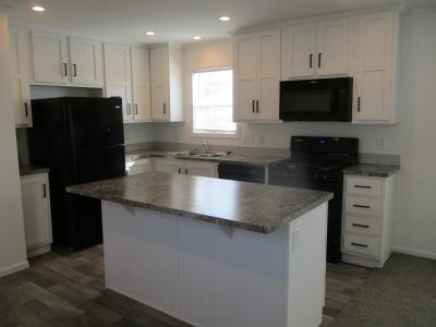Photo 4 of 8 of home located at 4245 W. Jolly Rd. Lot #172 Lansing, MI 48911
