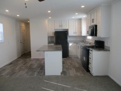 Photo 5 of 8 of home located at 4245 W. Jolly Rd. Lot #172 Lansing, MI 48911