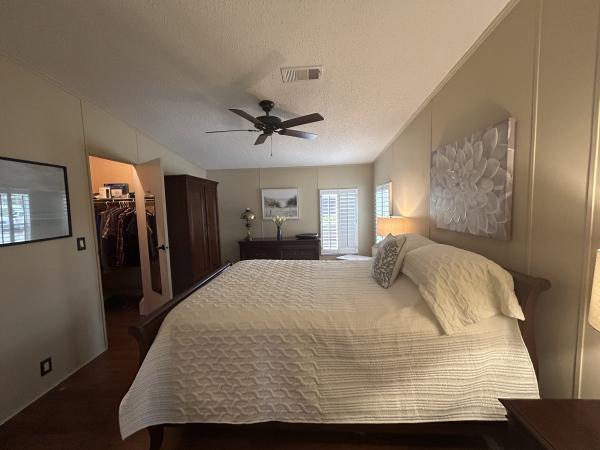 1993 Homes of Merit Mobile Home