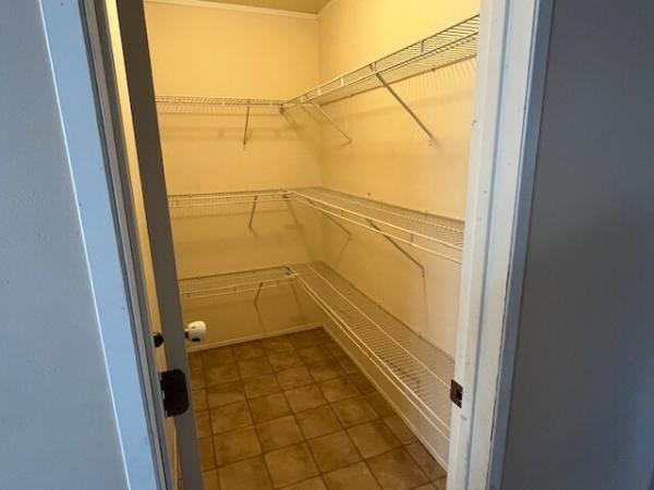 2008 Crest 5228-1166 SUN LEVEL I Mobile Home