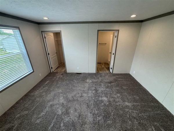 2024 Clayton Pulse 7616-E714  Home
