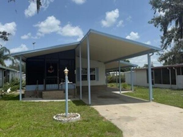 Photo 1 of 2 of home located at 7405 North Socrum Loop Road Lakeland, FL 33809