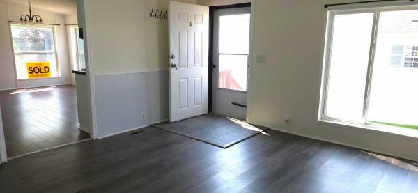 1995 Dutch Park Manufactured Home